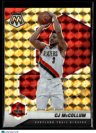 2020-21 MOSAIC YELLOW REACTIVE 30 CJ McCollum - Portland Trail Blazers