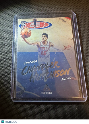 2018-19 Panini Chronicles - Luminance #160 Chandler Hutchison (RC)