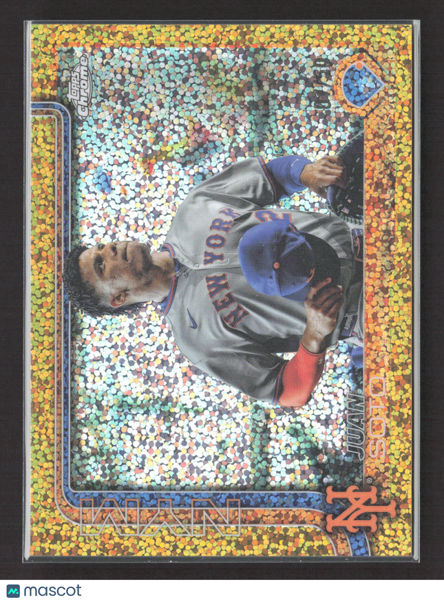 2025 Topps Chrome Juan Soto #200 Gold Speckle Refractor Image Variation /50
