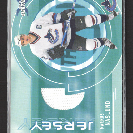 2002 Be A Player Signature Series Markus Naslund #SGJ-33 Game-Used Jersey