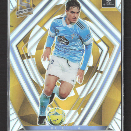 2021 Panini Chronicles Spectra Soccer Denis Suarez #18 Gold Prizm 09/10