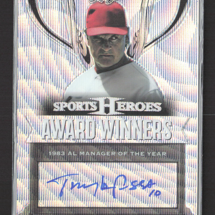 2017 Leaf Sports Heroes Award Winners Tony La Russa #AW-TLR 7/10 Auto