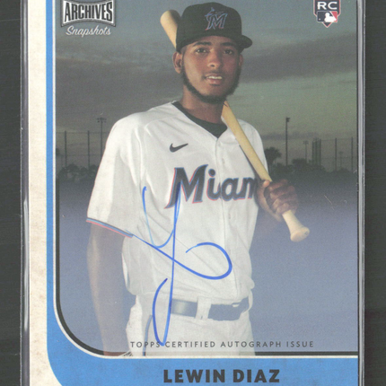 2021 Topps Archives Snapshots Lewin Diaz #37 RC Auto