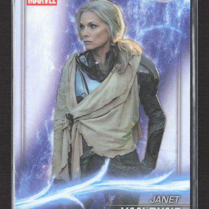 2025 Topps Chrome Marvel Michelle Pfeiffer Janet Van Dyne #92