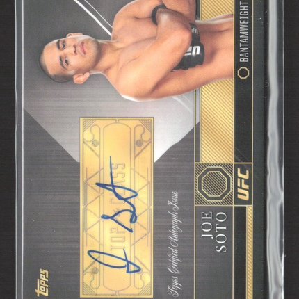 2016 Topps UFC Top of the Class Joe Soto #TCA-JSO Gold Auto