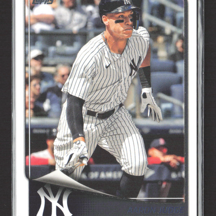 2025 Topps Flagship Aaron Judge #99