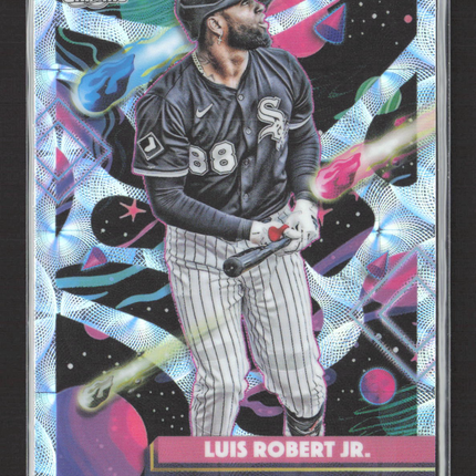 2025 Topps Chrome Luis Robert Jr. #149 Cosmic Nucleus