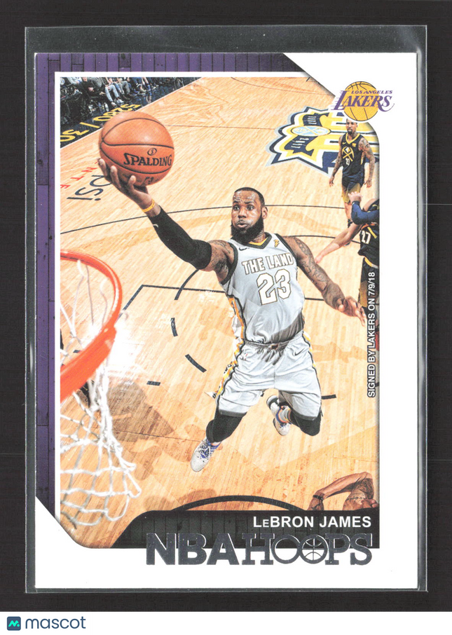 2018 Panini NBA Hoops LeBron James #82