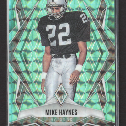 2025 Panini Phoenix Football Mike Haynes #47 Teal Prizm 122/225