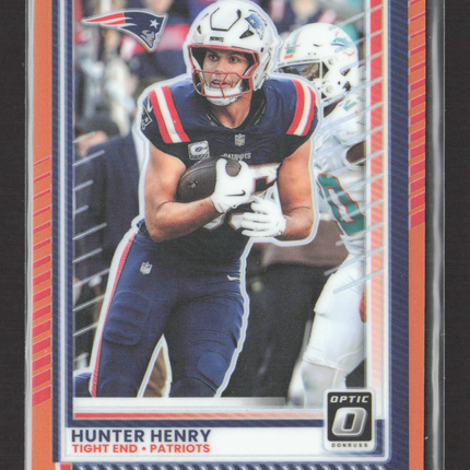 2025 Panini Donruss Optic Hunter Henry #54 Orange 003/299