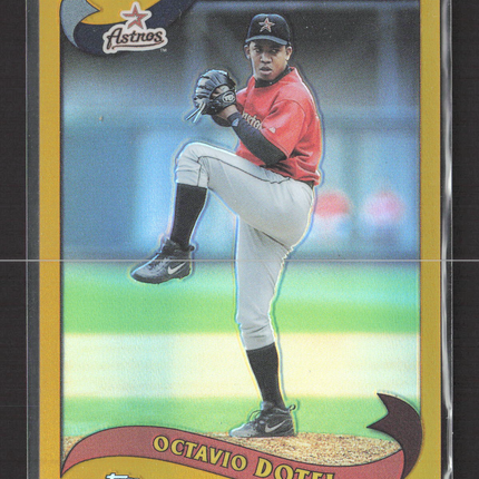 2002 Topps Chrome Octavio Dotel #536 Gold Refractor