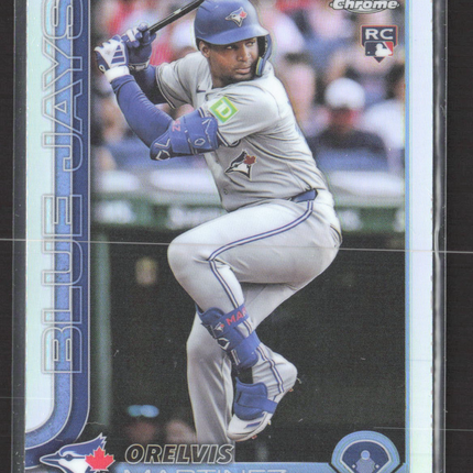 2025 Topps Chrome Orelvis Martinez #105 Refractor RC