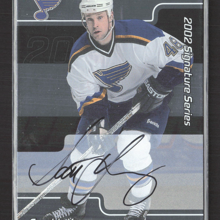 2002 In The Game Signature Series Scott Young #111 auto Autograph Auto