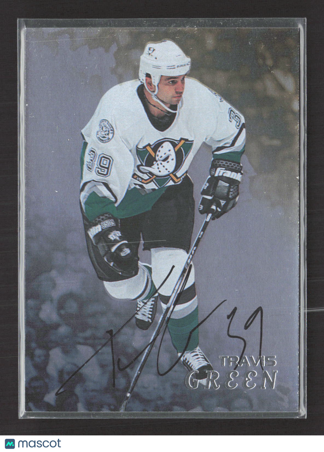 1998 Be A Player Travis Green #155 auto Auto