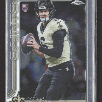 2025 Topps Chrome Tyler Shough RC