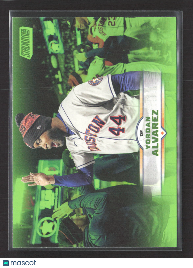 2025 Topps Stadium Club Yordan Alvarez #75 Green