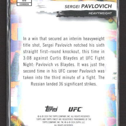 2024 Topps Finest UFC Sergei Pavlovich #88 Gold Refractor 22/50
