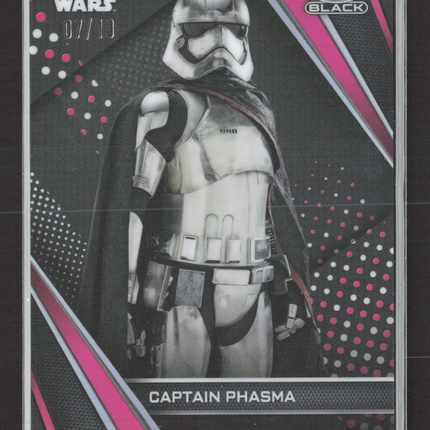 2022 Topps Chrome Black Star Wars Captain Phasma Pink 07/10 #35
