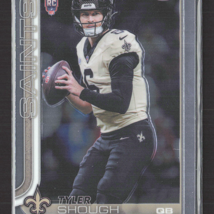 2025 Topps Chrome Tyler Shough #398 RC
