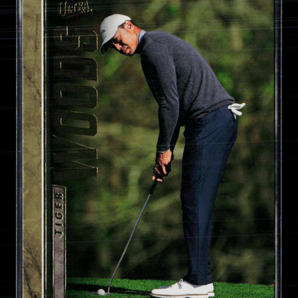 2026 Fleer Ultra Golf Tiger Woods #35