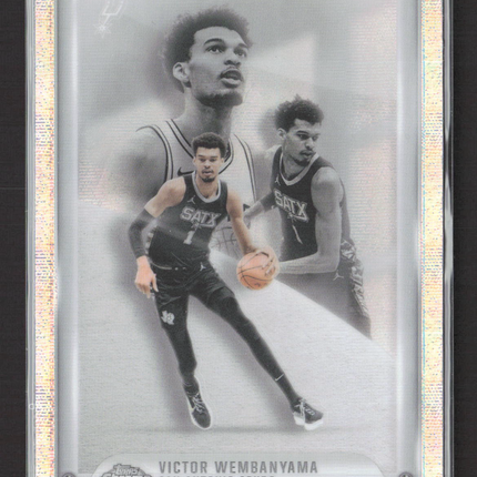2025 Topps Chrome Glass Canvas Victor Wembanyama #GC-10