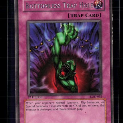 Yu-Gi-Oh! Bottomless Trap Hole Legacy of Darkness Rare • LOD-092 1st Edition