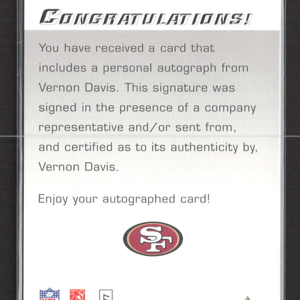 2006 Fleer Flair Showcase Autographics Vernon Davis #AU-VD Auto