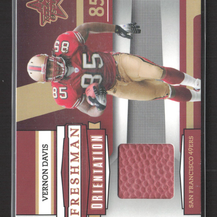 2006 Rookies & Stars Freshman Orientation Vernon Davis #FO-25 Football /175