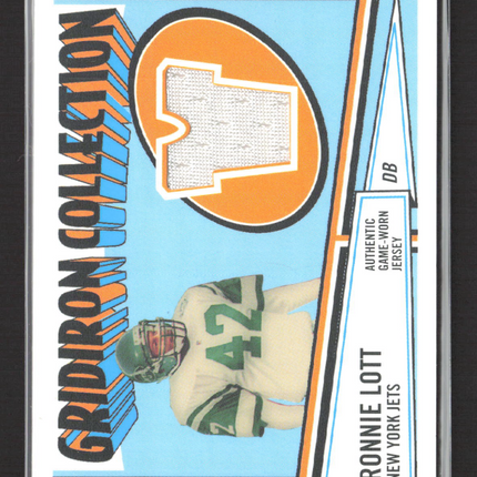 2005 Topps Heritage Gridiron Collection Ronnie Lott #GCR-RL Game-Worn Jersey