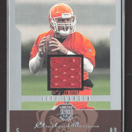 2004 Fleer SkyBox L.E. Jeff Garcia #35 Game-Worn Jersey /250
