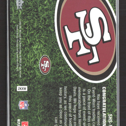 2006 Fleer Flair Showcase Stitches Rookie Vernon Davis #SHS-VD Jersey