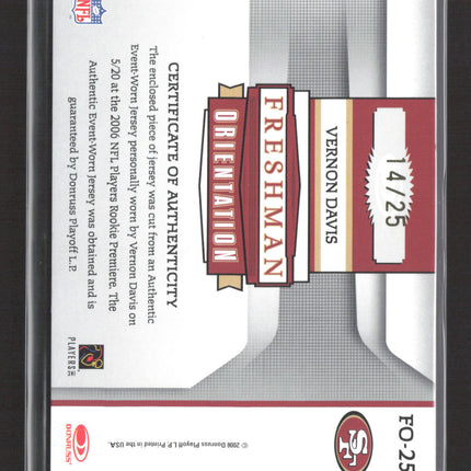 2006 Playoff Rookies & Stars Freshman Orientation Vernon Davis #FO-25 Patch /25