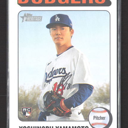 2024 Topps Heritage Yoshinobu Yamamoto #553 RC White Border