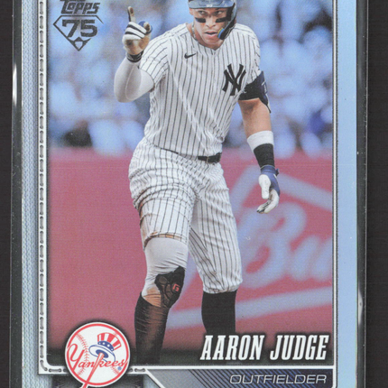 2026 Topps Series One Aaron Judge #1 Rainbow FOil