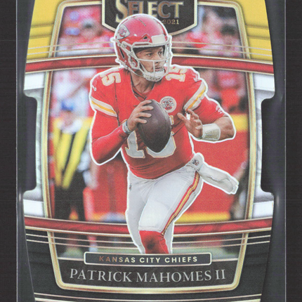 2022 Panini Select Prizm Concourse Patrick Mahomes II #2 Yellow Black Die Cut