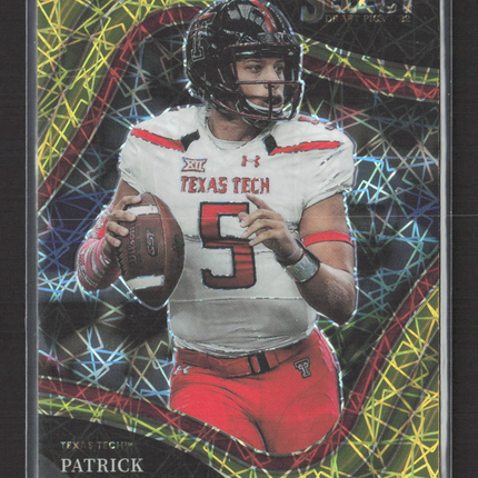 2022 Panini Select Draft Picks Prizm Patrick Mahomes II #124 Field Level