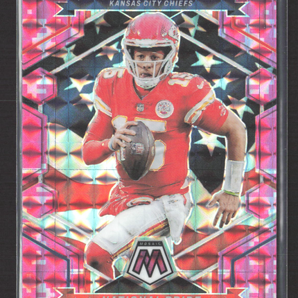 2023 Panini Mosaic Prizm Patrick Mahomes II #251 Pink