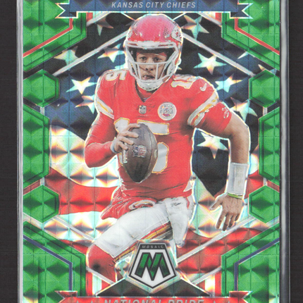 2023 Panini Mosaic Prizm Patrick Mahomes II #251 Green