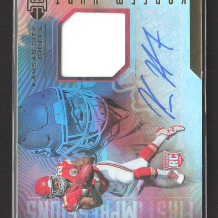 2017 Panini Illusions First Impressions Kareem Hunt #123 Jersey Auto