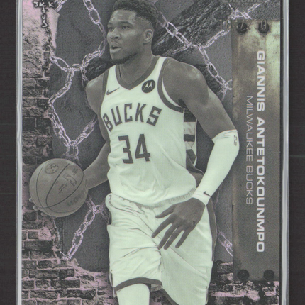 2026 Topps Chrome Cactus Jack Giannis Antetokounmpo #17 Refractor /250