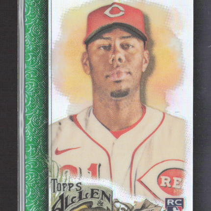 2022 Topps Allen & Ginter Chrome Hunter Greene #209 Green Refractor RC 10/99