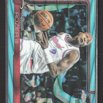 2025 Topps Chrome Basketball Terry Rozier III #112 Aqua RayWave /199