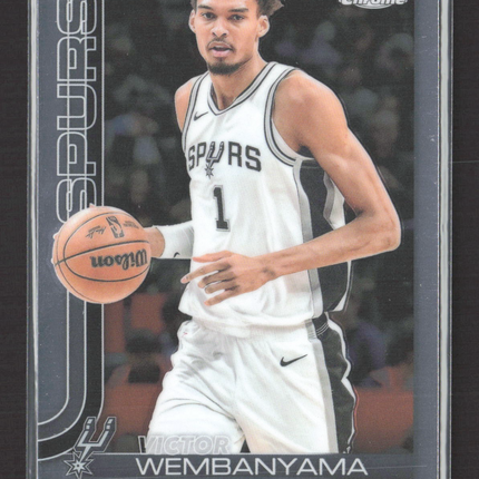2025 Topps Chrome Victor Wembanyama #221