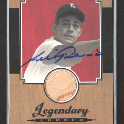 2001 Upper Deck Legends Legendary Lumber Luis Aparicio #SL-LA Game-Used Bat Auto