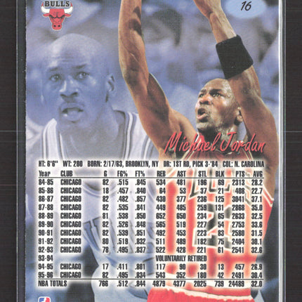 1996 Fleer Ultra Michael Jordan #16