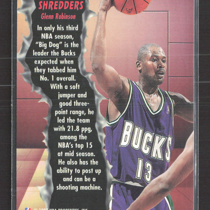 1997 Fleer SkyBox Metal Universe Metal Shredders Glenn Robinson #245