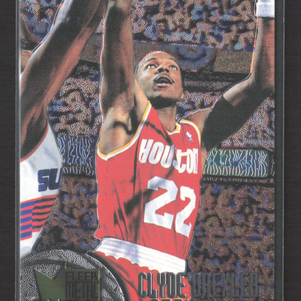 1995 Fleer Metal Clyde Drexler #38