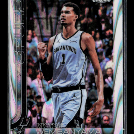 2026 Topps Chrome Victor Wembanyama #22 RayWave Refractor