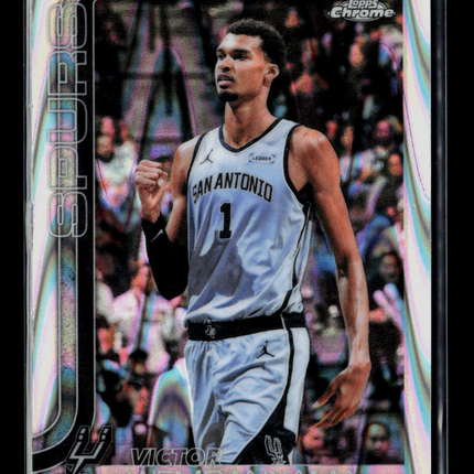 2026 Topps Chrome Victor Wembanyama #22 RayWave
