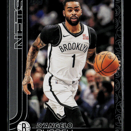 2025 Topps D'Angelo Russell #8 Team Border